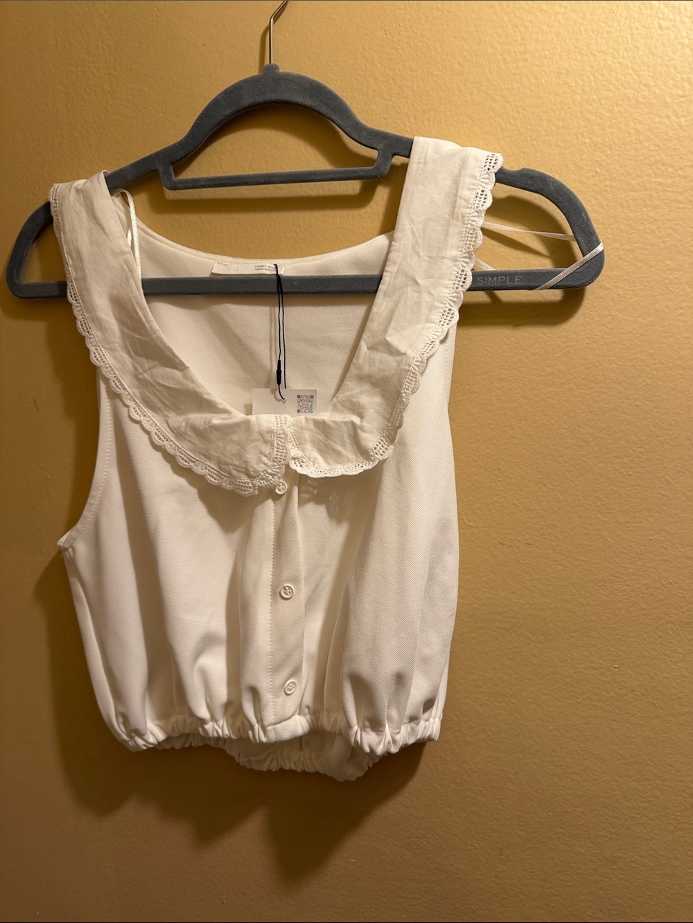Zara White Lace-Collar Button Front Crop Top - Women
